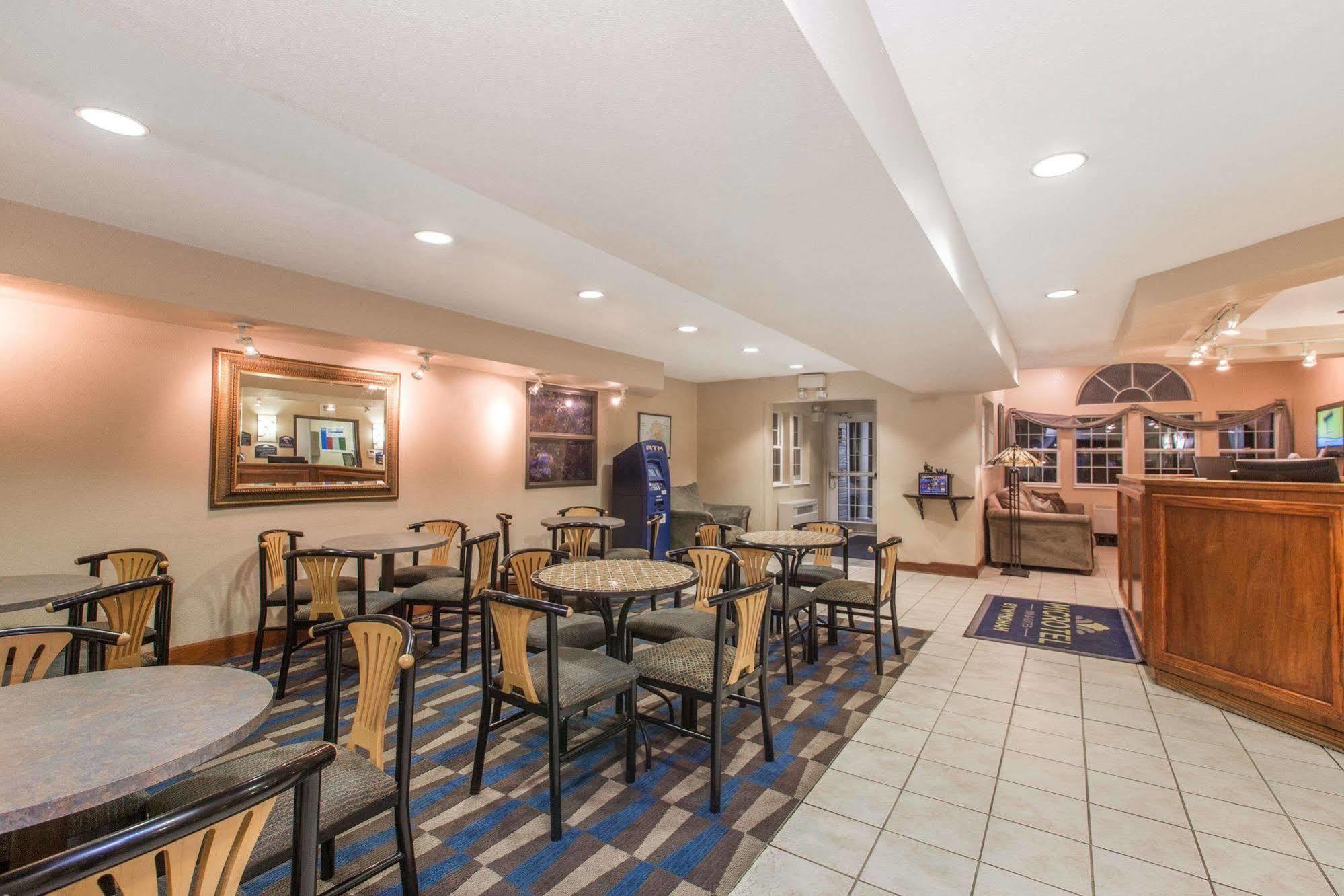 Baymont Inn & Suites By Wyndham Anchorage Airport Eksteriør bilde